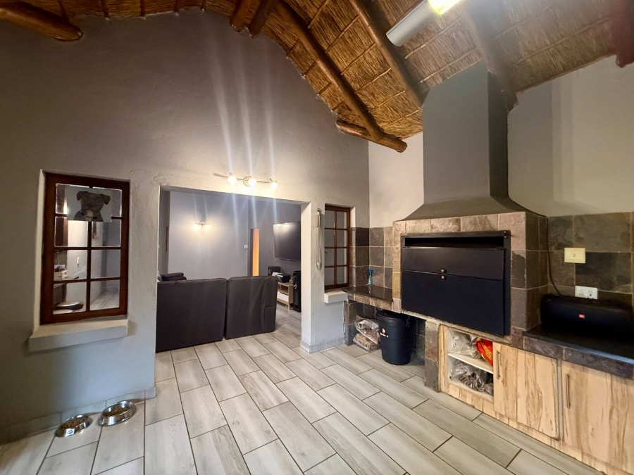 3 Bedroom Property for Sale in Melodie North West